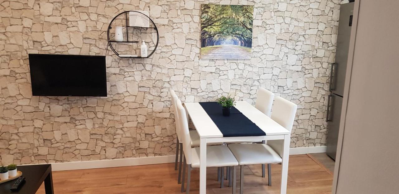 Apartamento El Carmen Con Parking Gratis Appartement Toledo Buitenkant foto