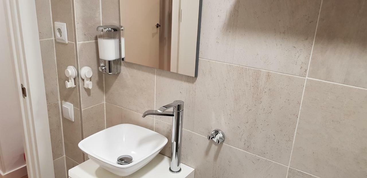 Apartamento El Carmen Con Parking Gratis Appartement Toledo Buitenkant foto